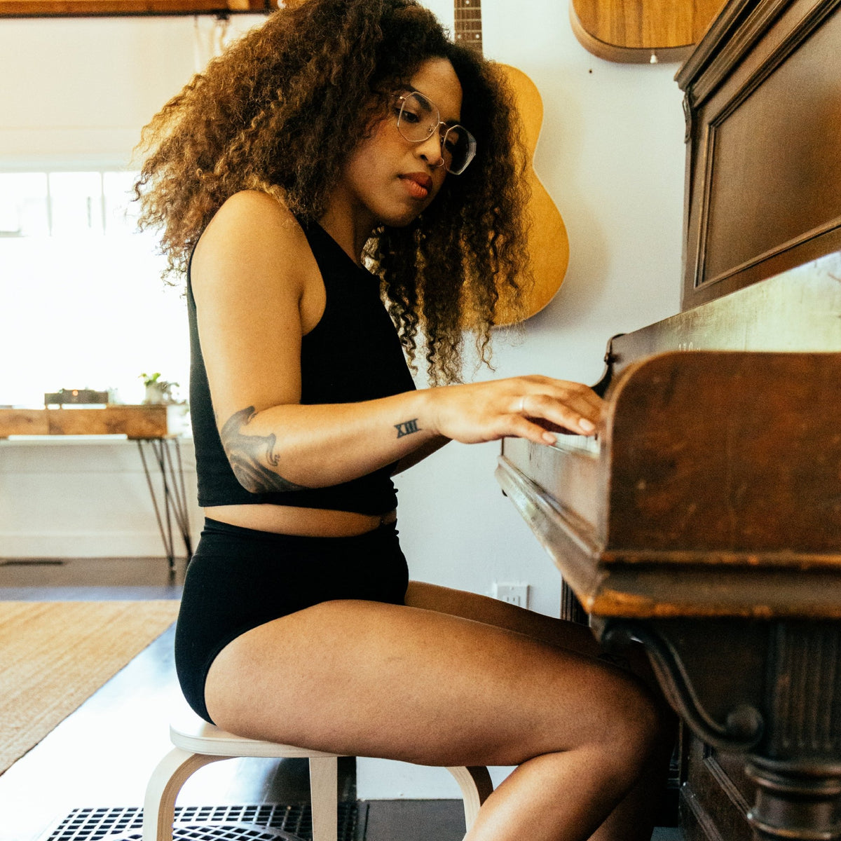 Super Comfy High-waisted Period Underwear - VOXAPOD® soft reusable medical grade silicone fda approved period cup