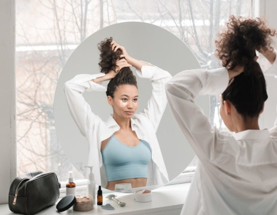 VAGINAL ODORS -  Why Does My Vagina Smell? How to Get Rid of Vaginal Odor - What’s Normal and When to See Your Doctor - VOXAPOD®